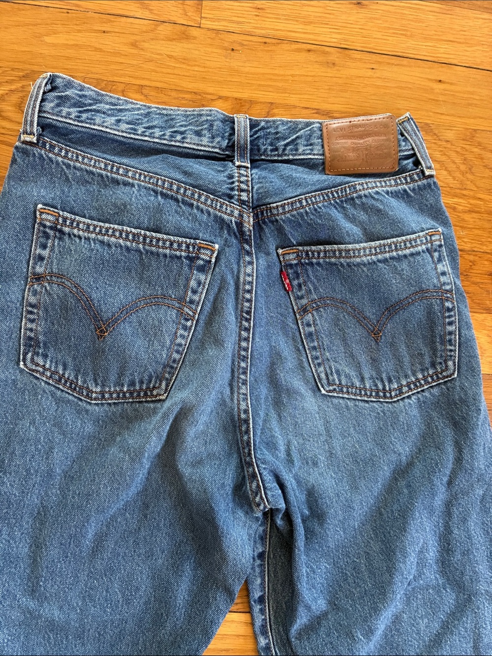 Levi's Premium Ribcage Straight Ankle Jeans 28 Rigid Ankle Crop 27" Medium Wash - Picture 13 of 13